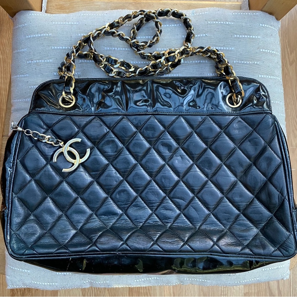 Vintage Chanel bag! - Picture 2 of 16